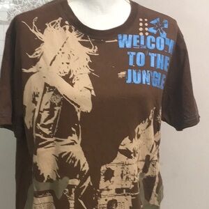 Vintage Cult graphic/embroidered tee